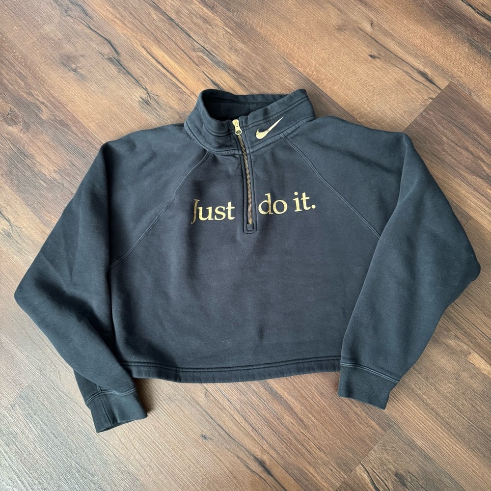 Cropped Nike Quarter Zip Sweater